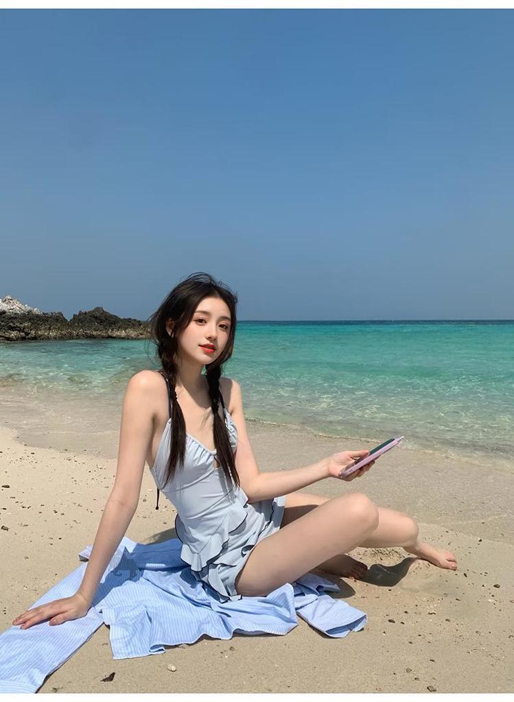 Korean-Inspired Conservative One-Piece Swimsuit with Slimming Cake Skirt - Elegant, Pure Desire Style for Women