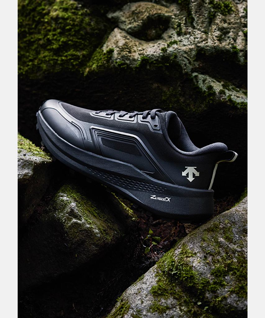 Descente Flyridge Trail Running Shoes Black (Sp313Rrn83) (C Type)