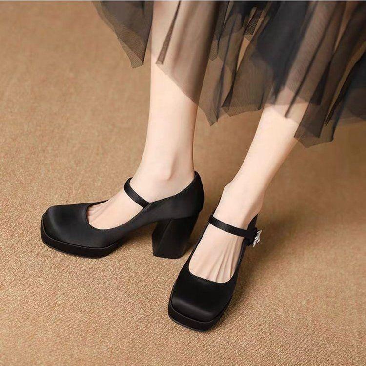 Skinny Mary Jane shoes women's 2025 autumn new thick heel Korean version with rhinestone decoration square head single shoes high heels