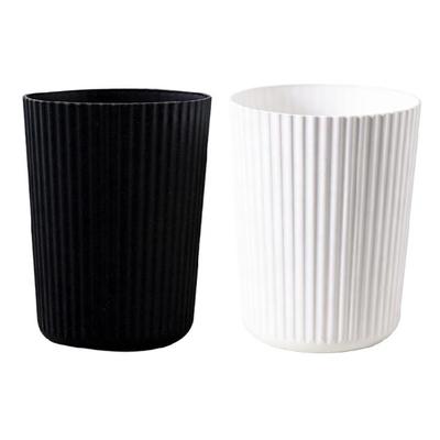 Stili Moderni Piccolo Pattumiera Bidone della Spazzatura Per Casa Luogo di Lavoro Secchio per Rifiuti in Plastica per Ufficio Camera da Letto Piccolo Spazio