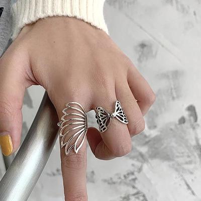 Party Rings New Fashion Creative Hollow Butterfly Wings Wedding Bride Jewelry Gifts for Women