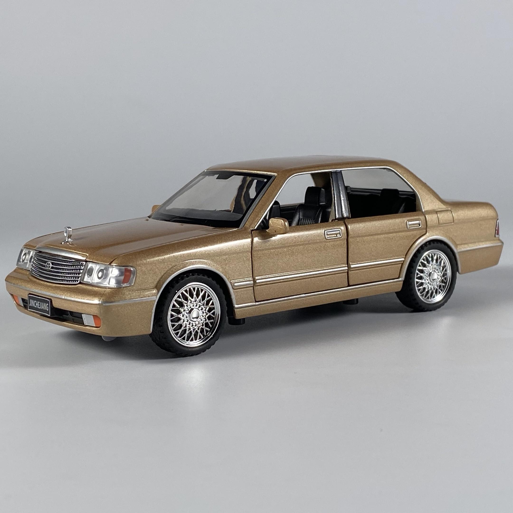 

1:32 Toyota Crown Royal Classic Vehicle Alloy Metal Diecast Model Car Sound Light Pull Back Decorations Collection Hobby Present золотий