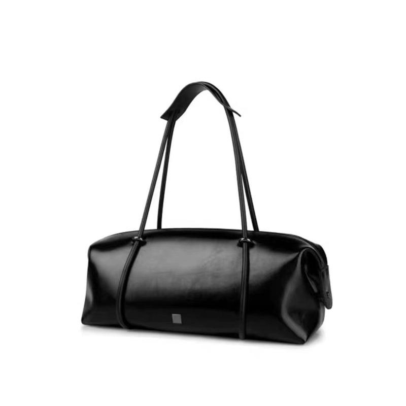 Boston large bag women s large capacity 2025 new high-end texture niche commuting shoulder fitness pillow bag standard