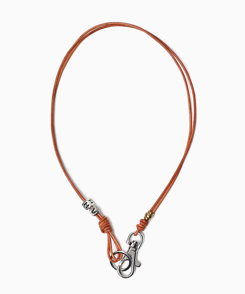 Holidayvisitor Refined Leather Necklace