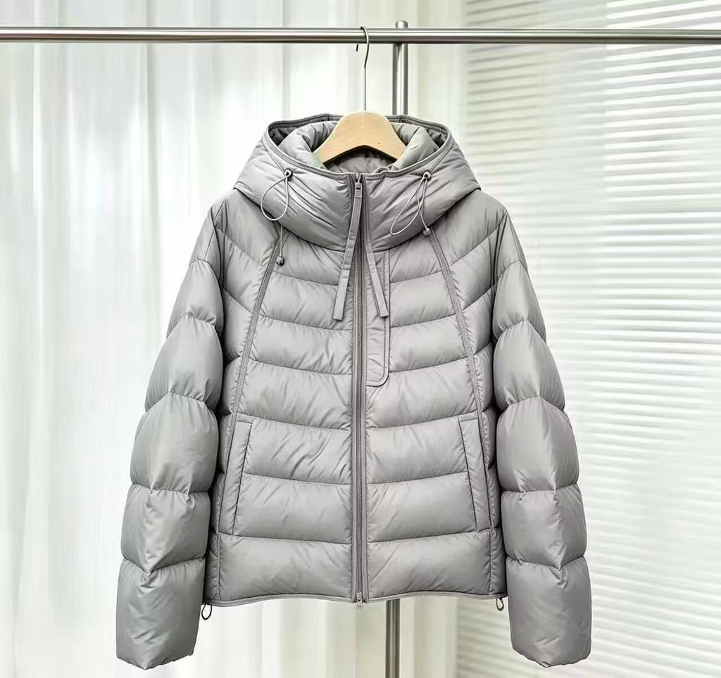 European light and thin hooded down jacket women's short white duck down autumn and winter new ribs loose warm jacket