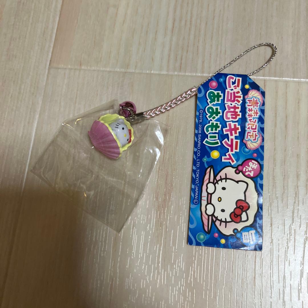 310 Hello Kitty strap charm local specialty Aomori scallop
