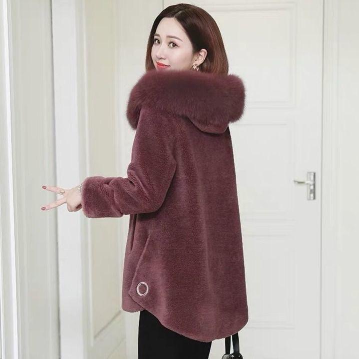 Palton din lână de oaie Plănuță de blană de vulpe cu particule de păr de miel, lungă medie