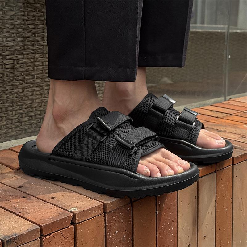 Slippers Men's Non-slip Outer Wear Trend New Casual Versatile Sandals Soft Sole Word Beach Shoes 371222-J