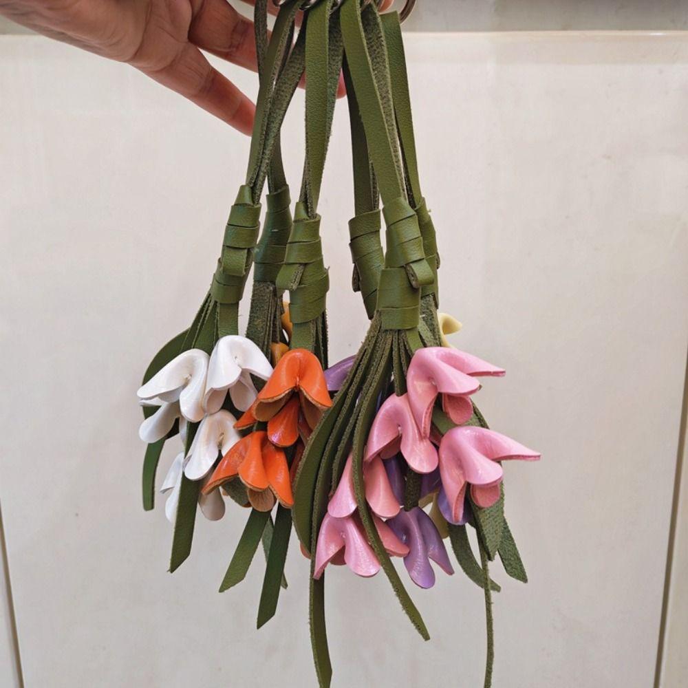 Hanger Flower Pu Keychain Cartoon Bag Pendant Cute Tulip Bouquet Leather Pendant  Bag Ornament