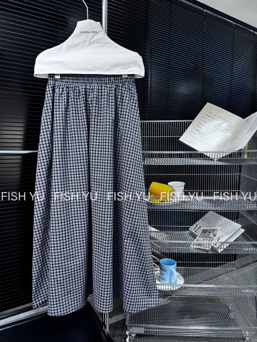

FISHYU Early Spring Retro Plaid Elastic Waist Loose Skirt - Korean Style One Size