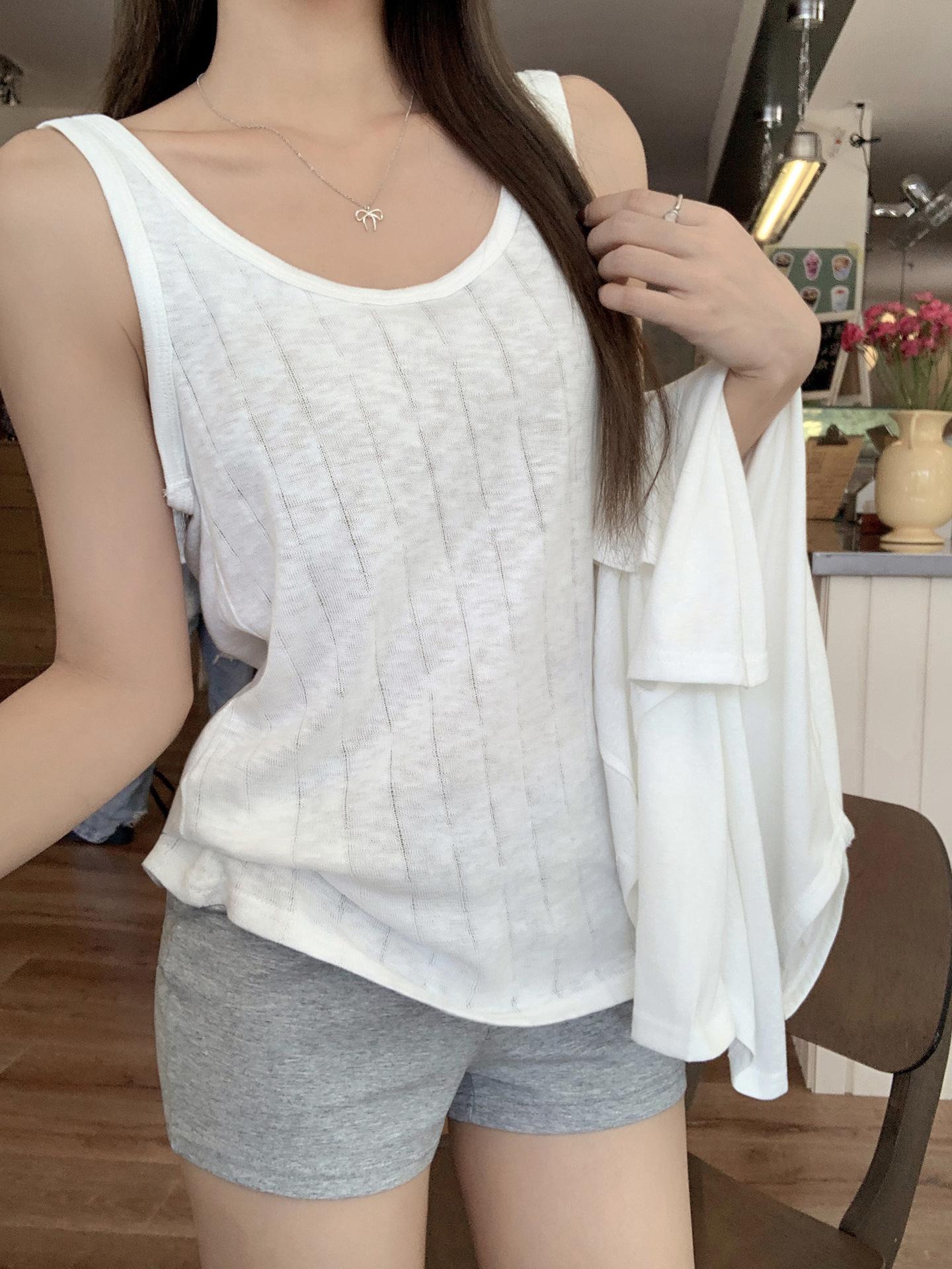 

Korean Sweet Unique Crew Neck Embroidered Button Cardigan Long Sleeve T-Shirt Women s Autumn New Loose Top S