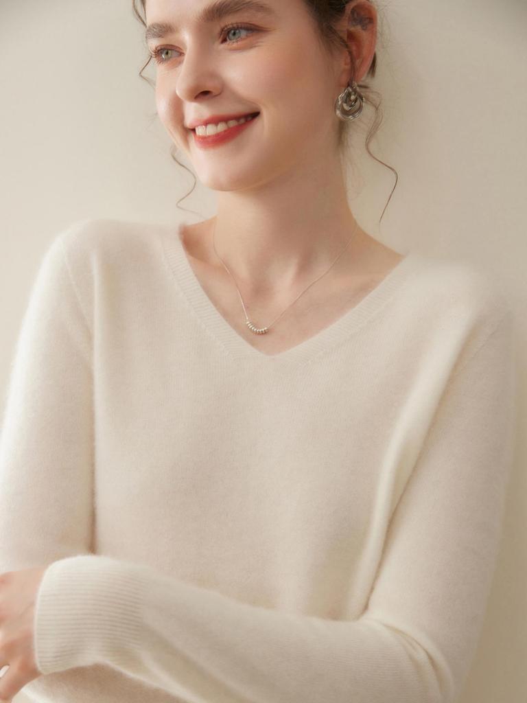 Women's V-neck Cashmere Knit Sweater - Versatile Autumn/Winter Warm Base Layer