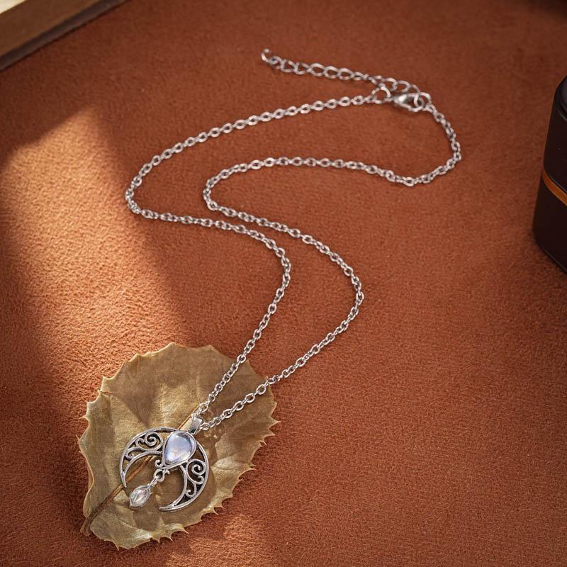 Vintage Silver Hollow Moon Necklace for Women Female Inlaid Water Drop Moonstone Necklaces Bohemian Jewelry Party Gifts