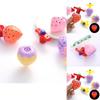 Plastic Lichtgevende Aardbei Gyroscoop Set Voor Kinderen Nachtmarkt Speelgoed En Cadeau Geven