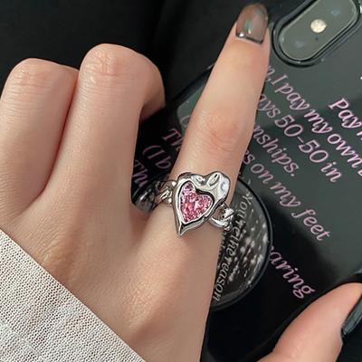 Korean Fashion Irregular Pink Crystal Heart Rings for Women Punk Creative Geometric Love Heart Open Ring Party Jewelry Gifts