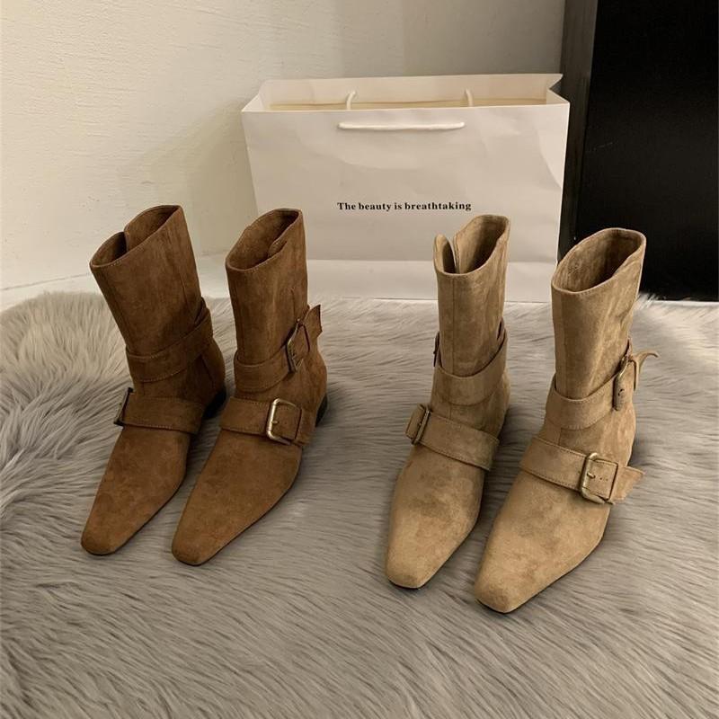 2025 Korean version of the new niche design retro French short boots small square head western boots suede medium boots women's boots