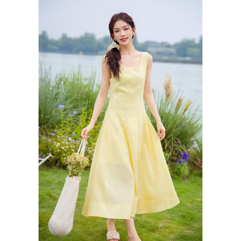 MOKANA Women s Elegant Halter Maxi Dress MKNJD4403 S