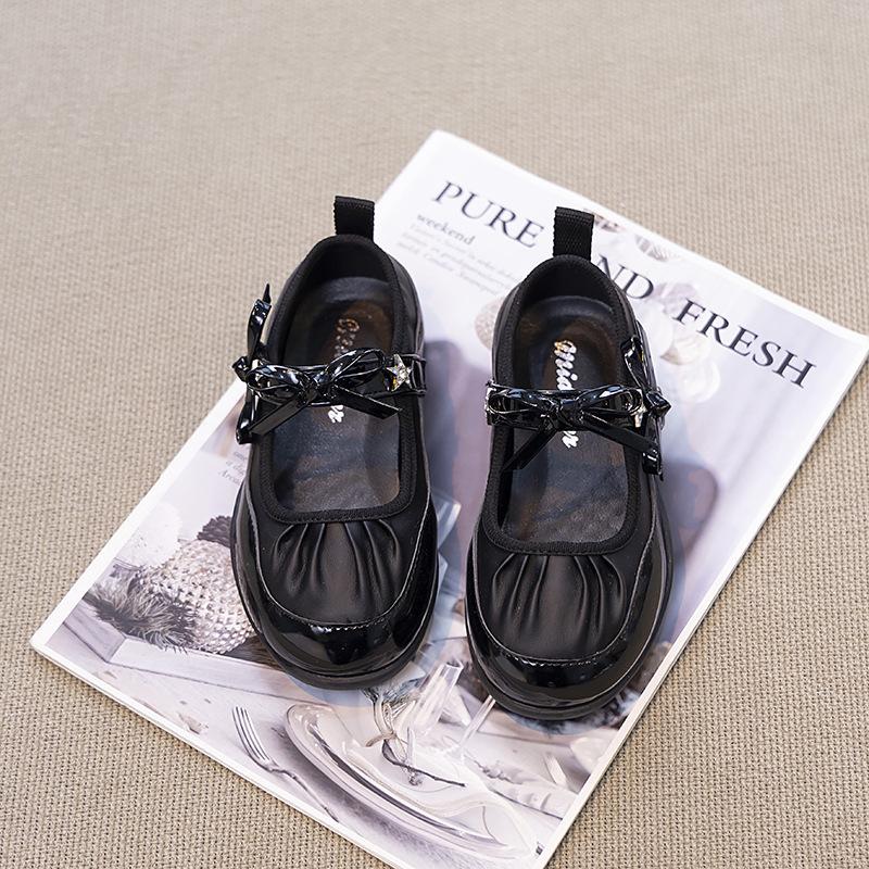 Baotou girls sandals summer 2025 new children's Mary Jane ballet shoes girls foreign style silver princess shoes