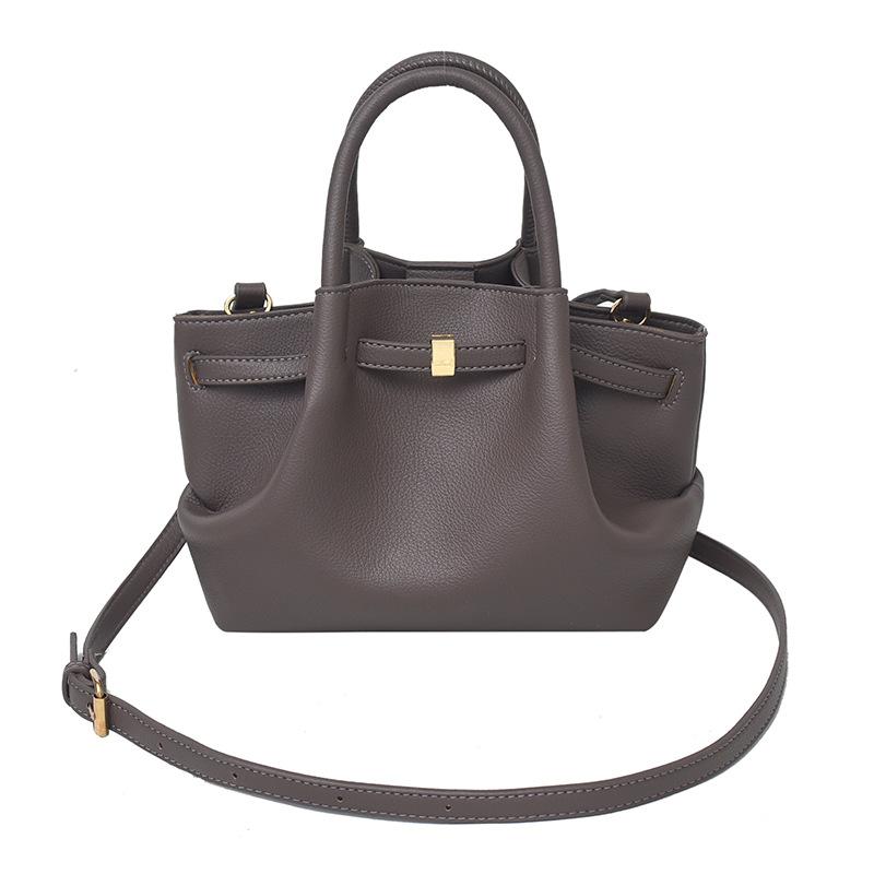 Wholesale Niche Design Pleated Portable Bucket Bag Women's Temperament Commuting Simple Wind High Quality Messenger Bag