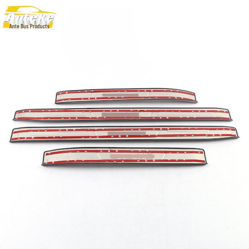 Baojun 310 Rostfritt stål Repskyddande Tröskel och Stötfångare Dekorativa Klistermärken