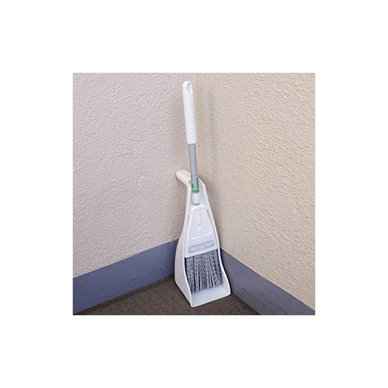 Azuma Outdoor Broom Petit Chiritore for Balcony Use. Dustpan Width: Approx. 9cm. Total Length: Approx. 41-56cm. Sturdy Bristles Effectively Sweep Up
