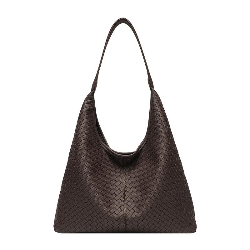 New casual versatile woven women's bag large-capacity commuting premium retro shoulder bag simple and generous