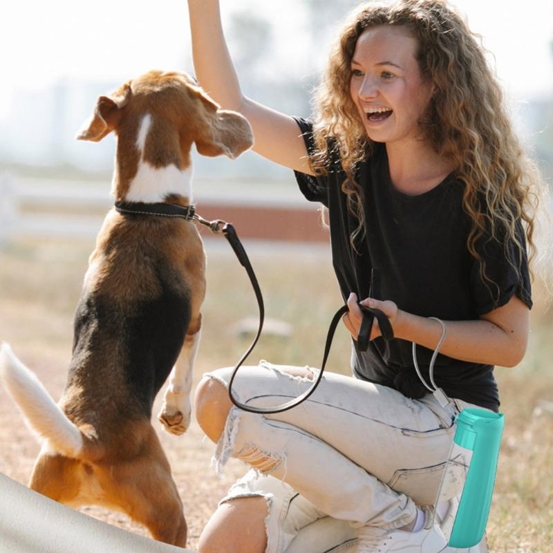Hunde-Wasserflasche Wasserspender Auslaufsicher für Spaziergänge Wandern Reisen Outdoor-Spaziergänge Outdoor-Spaziergänge Unterwegs Benutzen
