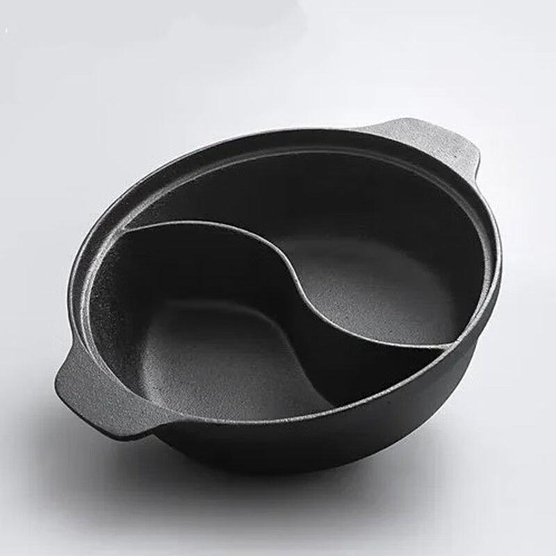 ZISIZ Cast Iron Divided Hot Pot with Wooden Lid