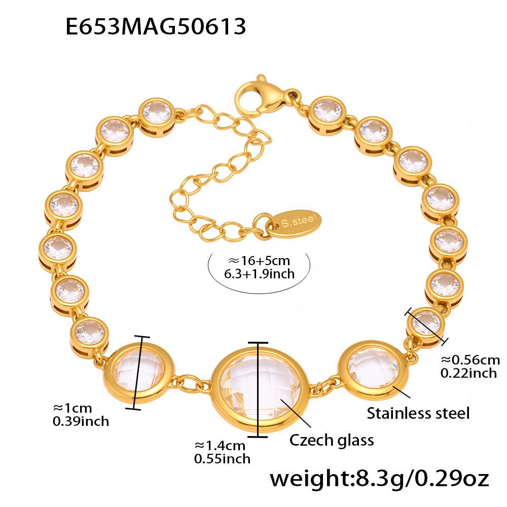 Qiong Yao Fashion Czech Glass Bracelet with 5A Zircon and Diamond Patchwork, 18K Gold-Plated Handcrafted Jewelry.