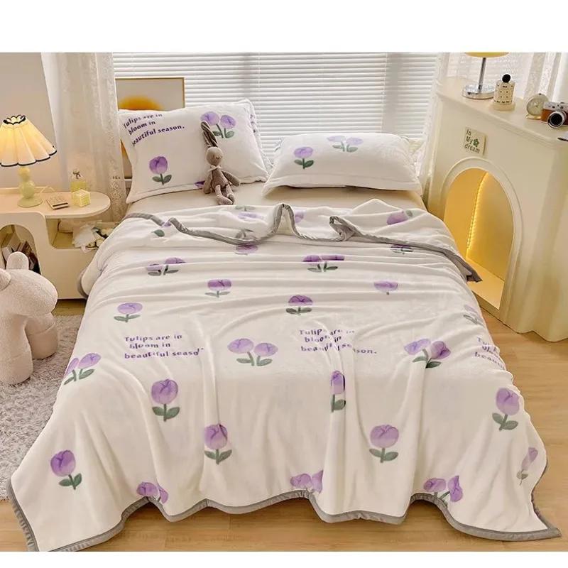 New Milk Fiber Printed Blanket 300G Cloud Mink Velvet Cover Blanket