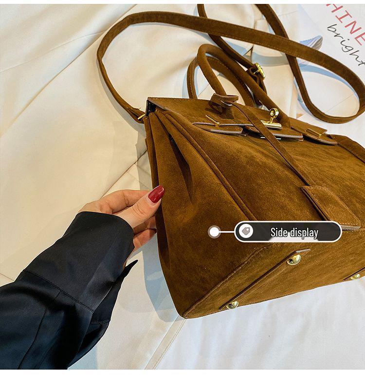 Geantă Crossbody Retro de Înaltă Calitate pentru Femei, cu Capacitate Mare - Geantă de Mână Casual la Modă pentru Toamna/Iarna 2024