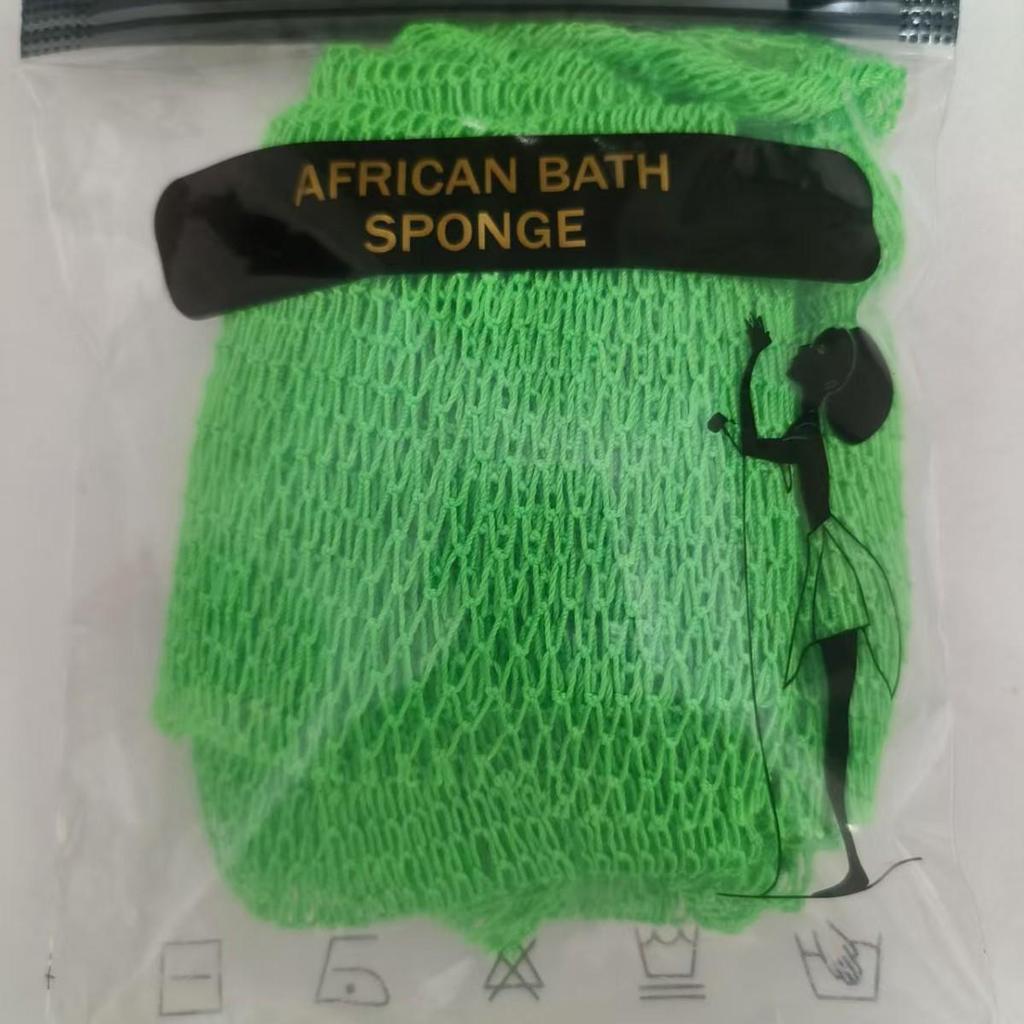 Afrikanisches Nylon-Peeling-Badetuch mit hoher Elastizität und langem Streifendesign.