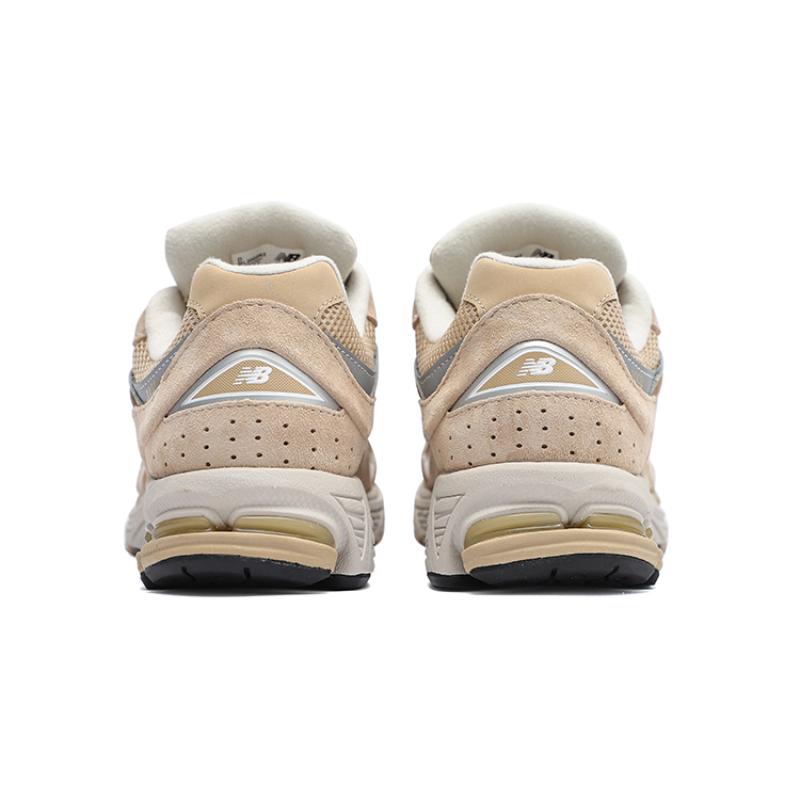 New Balance 2002R Beige Sneakers ML2002R2