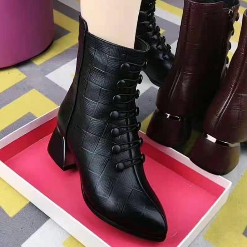 Short Boots Women's Autumn and Winter Fashion Medium Heel Medium Tube Soft Sole Short Boots