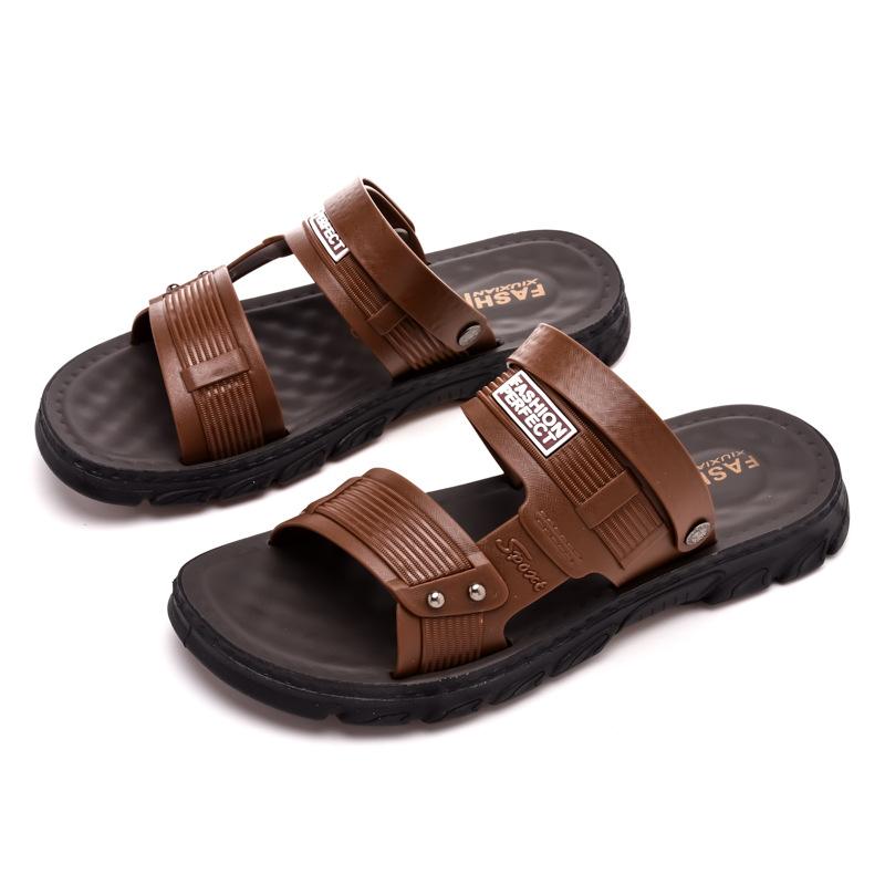 Sandals men's new thick-soled beach summer slippers outer wear dad non-slip wear-resistant dual-purpose cool slippers tide