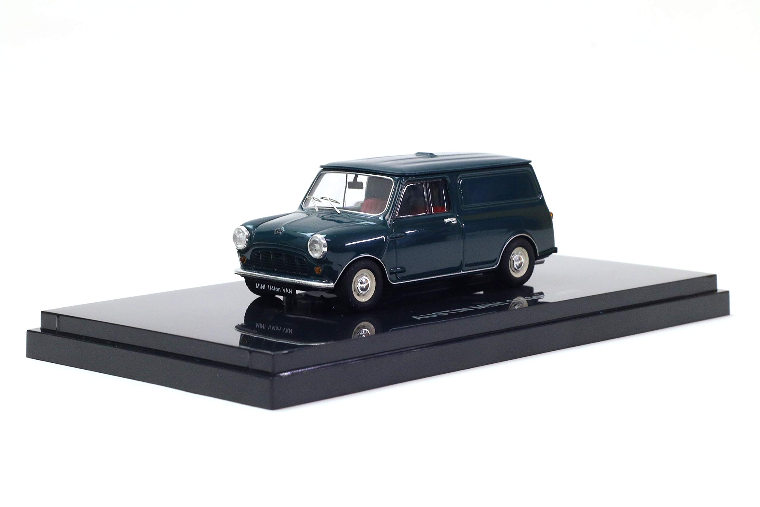 

Ebro Austin Mini van GREEN finished product 1/43 1/4-ton зелений