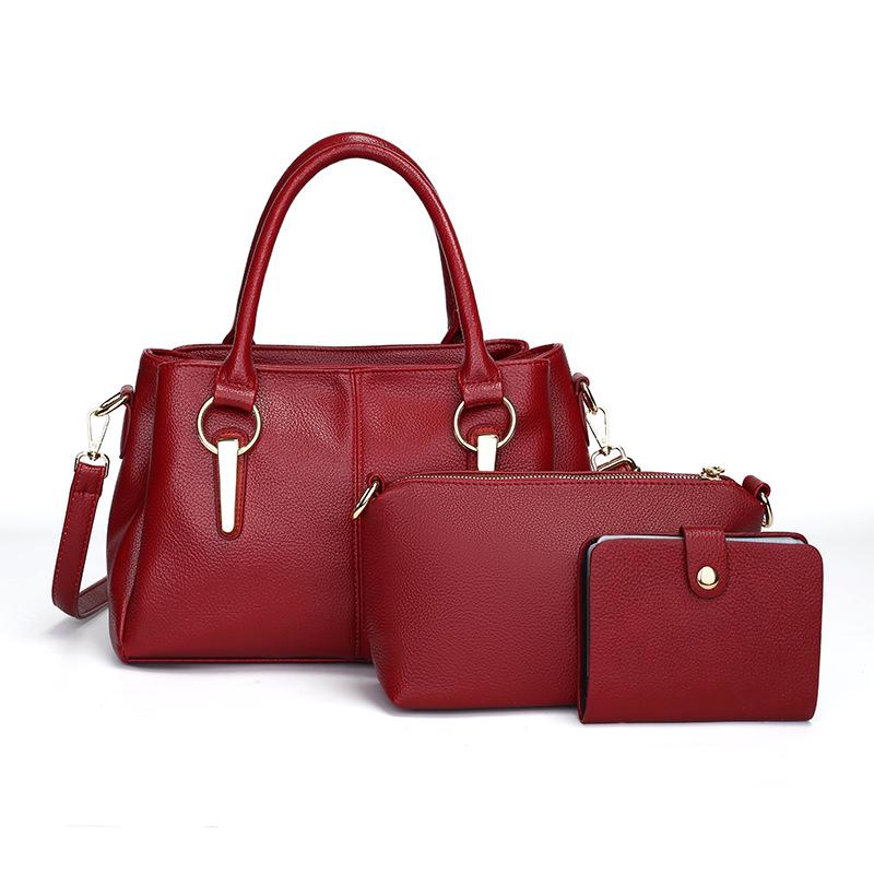 

Стильная женская сумочка 2025: Универсальная сумка через плечо для мам вино красного