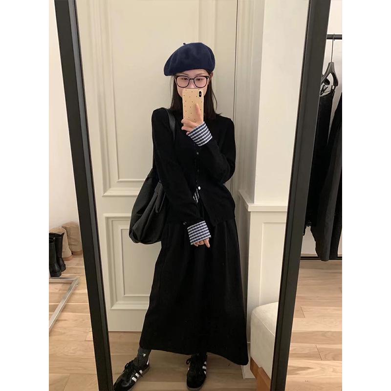 2025 Spring Korean Style Women's Contrast Plaid Knitted Cardigan Sweater