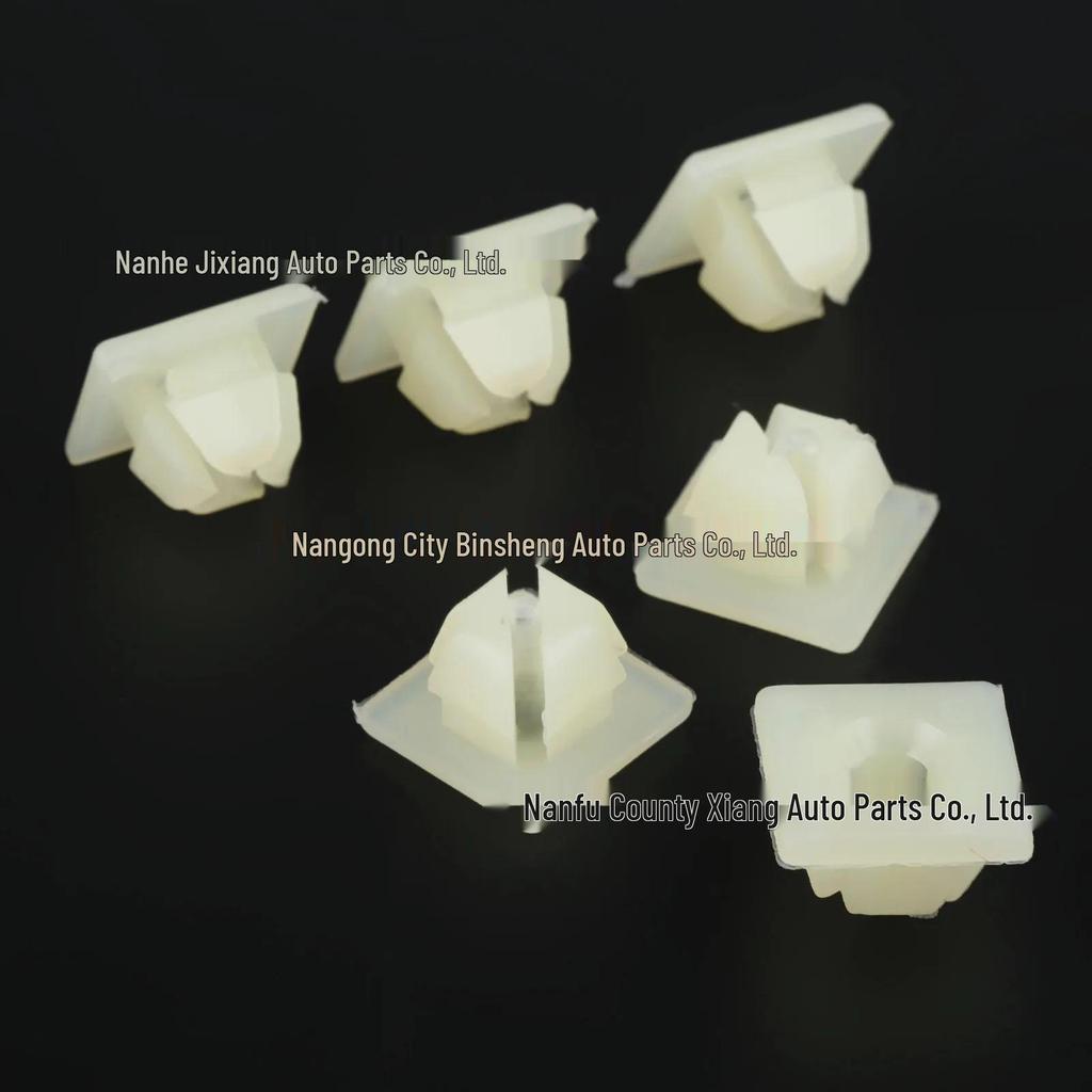 Vhodný nýtovací základ pro matici a držák SPZ GM Chevrolet