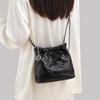 Bucket Bag Women's New Women's Bag Fashion Messenger Bag Chain Bag Diamond Underarm Bag Versatile Shoulder Bag