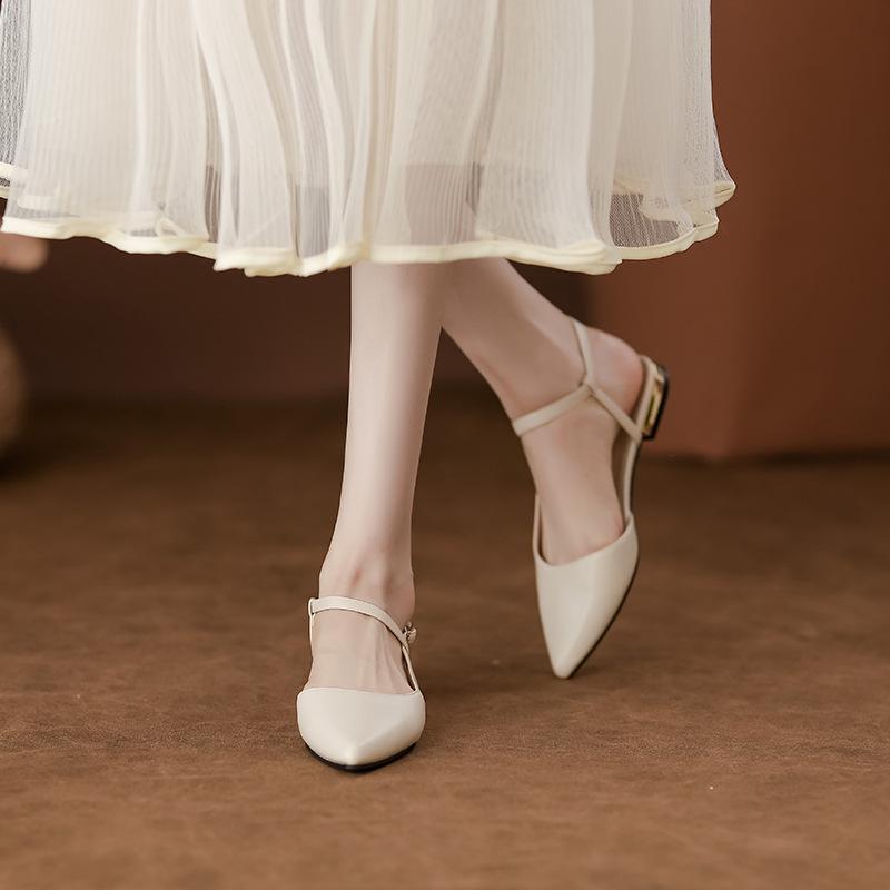 

French pointed sandals female new summer fairy style flat heel Mary Jane single shoes Korean version slippers outside commuter style 35 белый