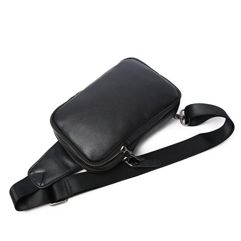 Leather Chest Bag Mini Casual Outdoor Men S Messenger Bag First Layer Cowhide Men S Small Breast Bag Type