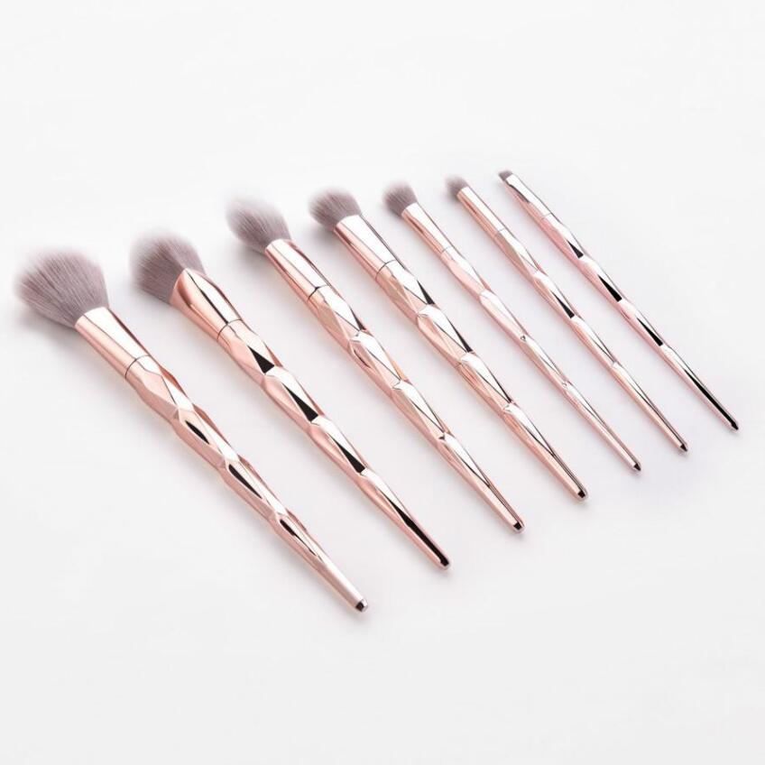 7PCS Foundation Cosmetic Eyebrow Eyeshadow Makeup Brush Sets Tools