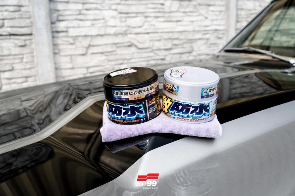 SOFT99 Ultra Waterproof Dark for Protecting and Polishing Automotive Includes Sponge Wax, & Metallic, 300g, Paint, (Product Code 00347)
