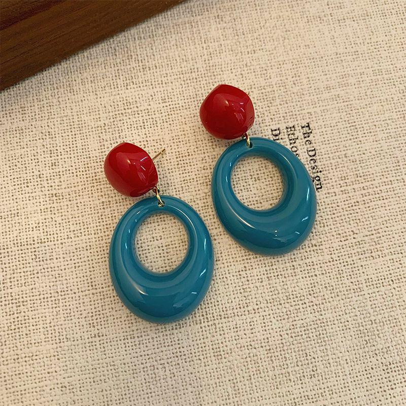 

Retro Hong Kong Style Atmosphere Circle Contrast Earrings Female Niche Style Design Sense Earrings 2024 New Arrival Fall and Winter Ear Rings Blue