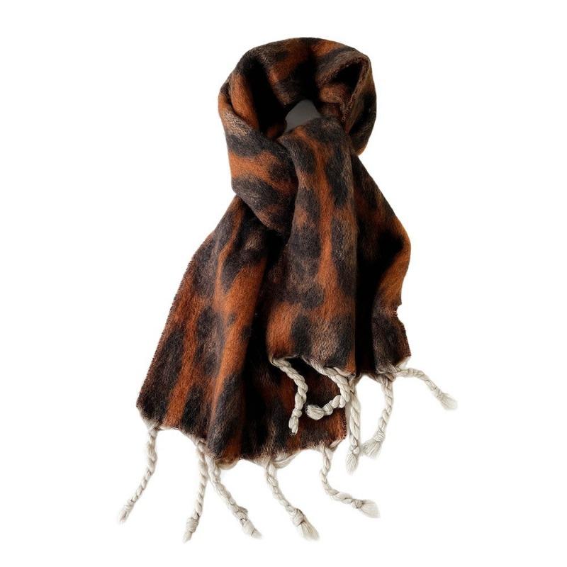Fashion wear leopard print scarf mohair scarf autumn and winter warm soft waxy twist fringed large shawl