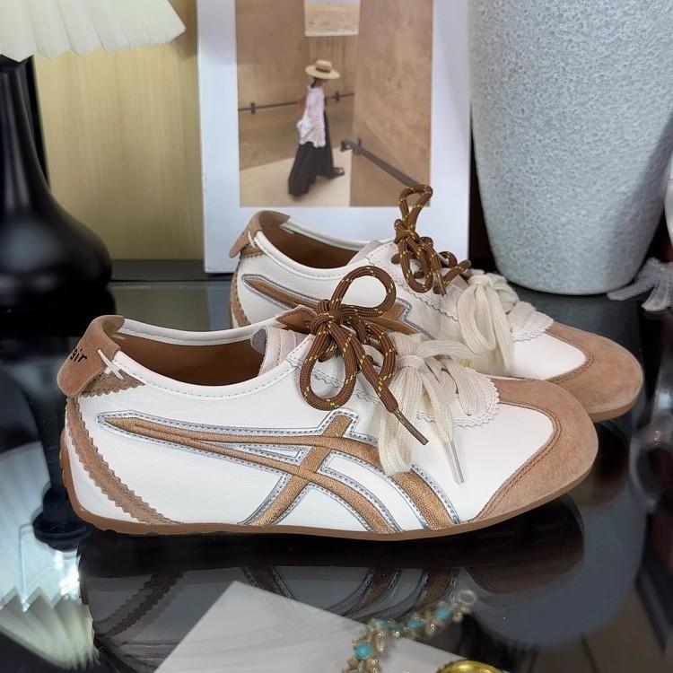Ballet style moral training shoes women's 2025 spring new soft-soled versatile candy leather Forrest Gump shoes casual sports shoes
