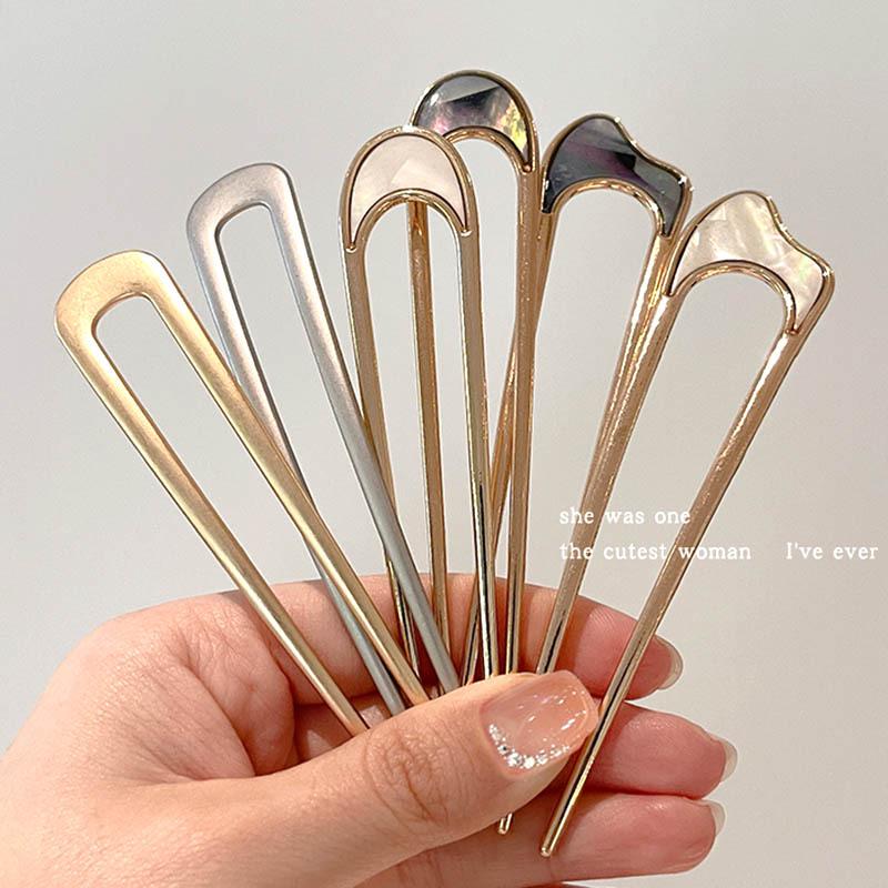 Stylish U-Shaped Metal Hairpin with Imitation Shell Inlay for Elegant Updo Hairstyles