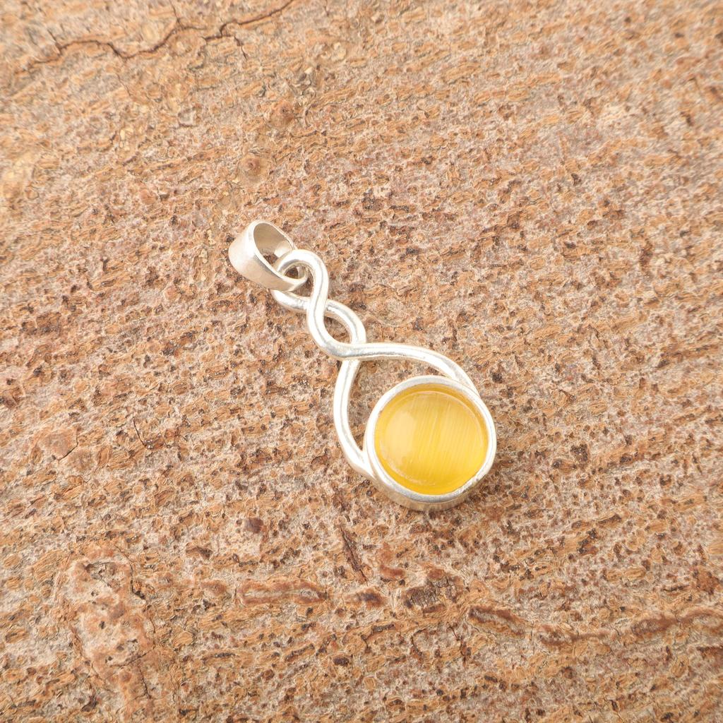 Yellow Cat's Eye 925 Sterling Silver Pendant, Handmade Gorgeous Silver Jewelry, Beautiful Cat's Eye Gemstone Jewelry For Gift