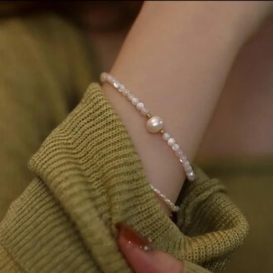

Recommended Niche minimalist retro light luxury high-end design elegant and stylish fashion jewelry Single Mother-of-Pearl Pe
